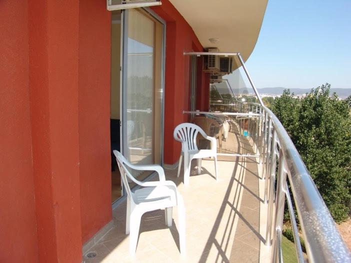 Aparthotel Ruby Sunny Beach Esterno foto